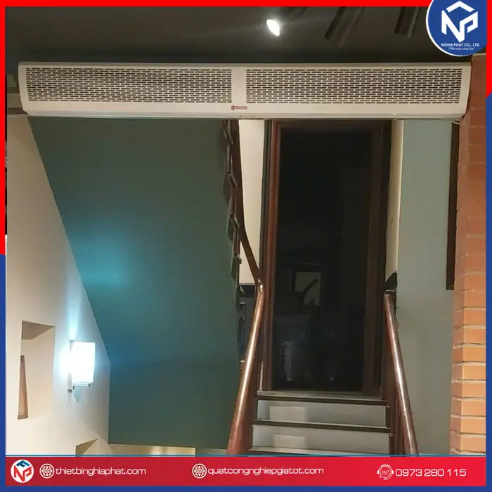 Quạt cắt gió Sunfan FM1218A-K/Y 1.8m 24 Quạt cắt gió Sunfan chiều cao chắn gió 3.5m