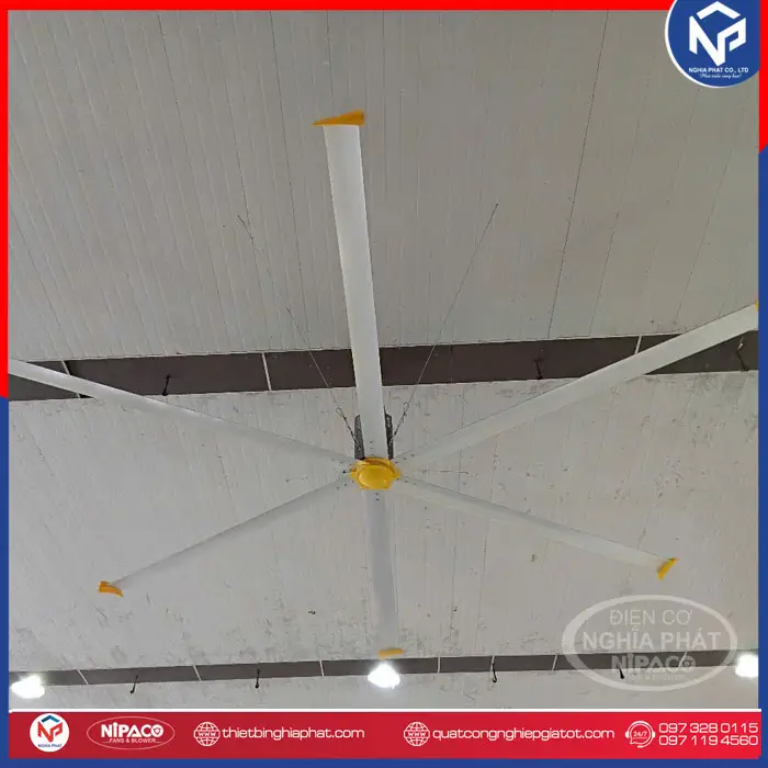Lắp đặt quạt trần công nghiệp 7.3m cho Siêu thị tại Bắc Ninh 6 Quạt trần công nghiệp sải cánh 7.3m - Động cơ giảm tốc